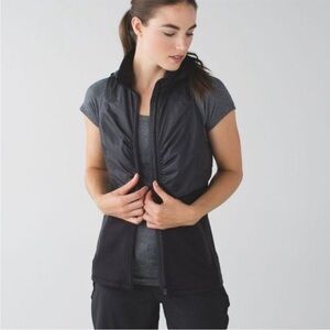 Lululemon Kanto Catch Me Vest Black Size 6